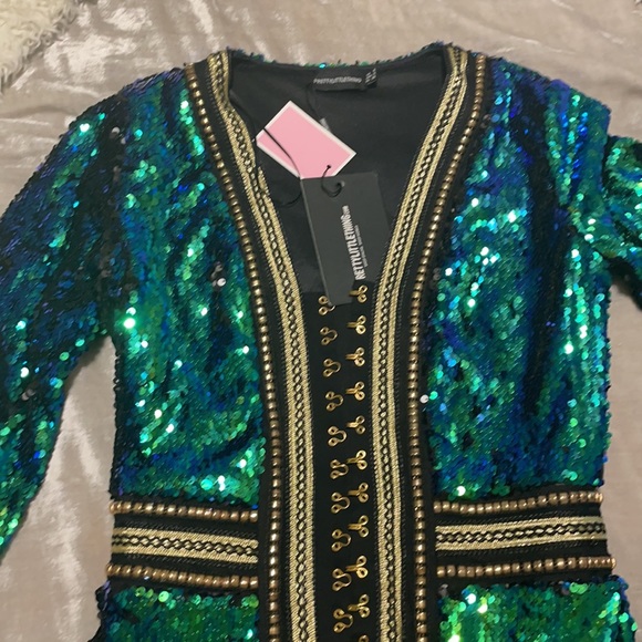 Glam Dress Special Edition - Picture 2 of 8